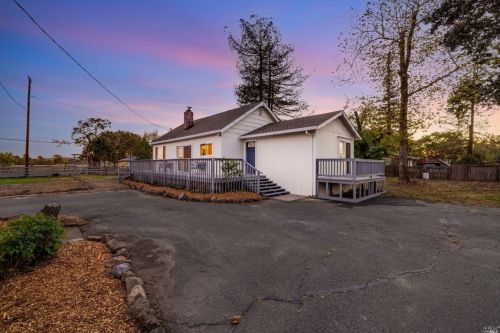 785 Scenic Ave, Santa Rosa CA  95407-8337 exterior