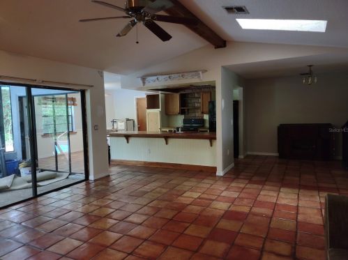 6031 Fall River Dr, New Port Richey, FL 34655-1120