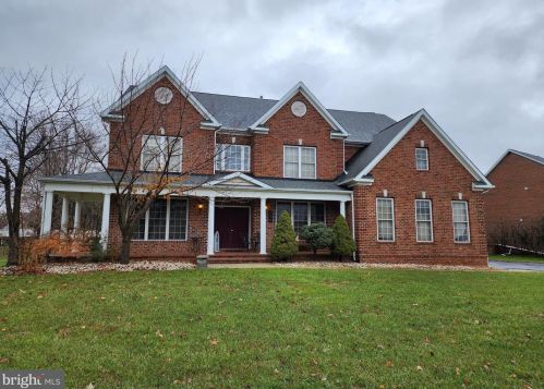 246 Quails Nest Dr, Dover, DE 19904-5580