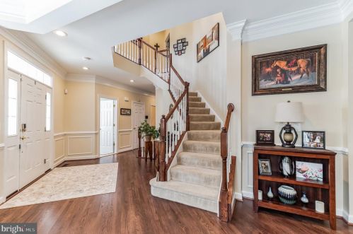 15575 Kelley Farm Ct, Woodbridge VA  22193-5784 exterior
