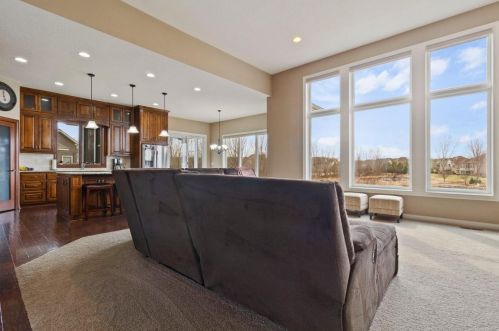 11856 Jamestown St, Minneapolis MN 55449-7526 exterior