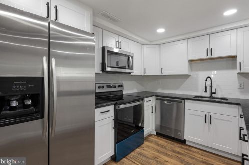 20 Hamilton St, Auburn NJ  08085-1523 exterior