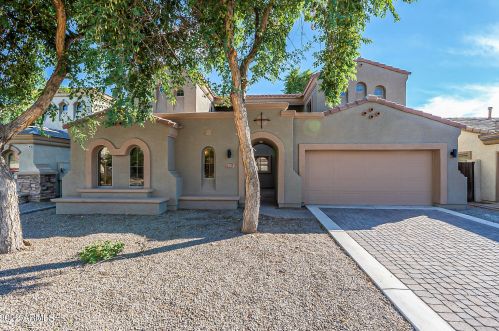 603 Beautiful Ln, Phoenix, AZ 85041-8050