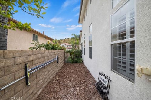 30411 Star Canyon Pl, Santa Clarita CA  91384-4712 exterior