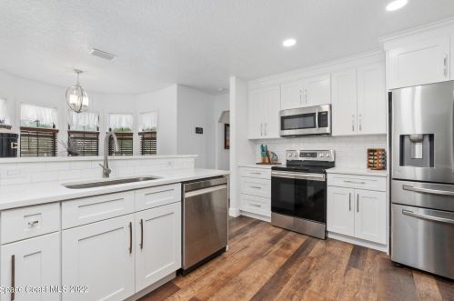 206 York Dr, Cocoa FL  32926-8742 exterior