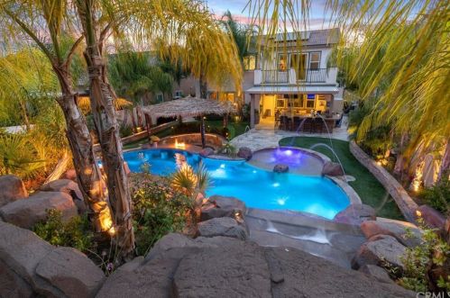 39114 Trail Creek Ln, Temecula CA  92591-7290 exterior