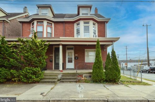 802 Queen St, Pottstown, PA 19464-6016