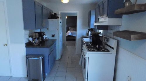 789 Governor Rd, Valpo IN  46385-9501 exterior