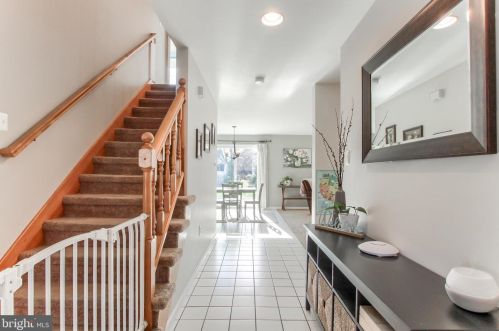 23 Surrey Ln, Navy Sup Dpt PA  17050-7801 exterior