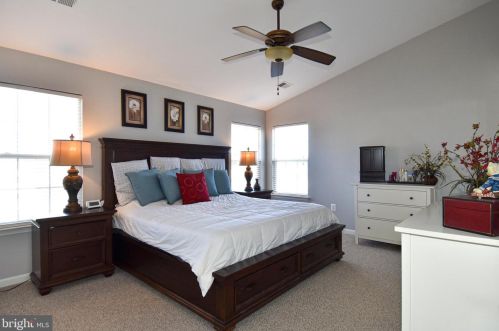 14276 Town Commons Way, Gainesville VA  20155-1497 exterior