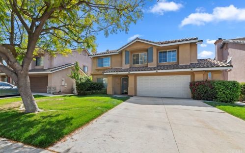 19 Del Brienza, Lake Elsinore, CA 92532-0221