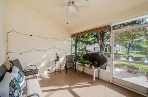 4474 Connery Ct, Palm Harbor FL  34685-3139 exterior