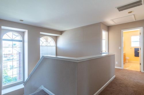 2070 Carousel Dr, Hollister CA  95023-5665 exterior
