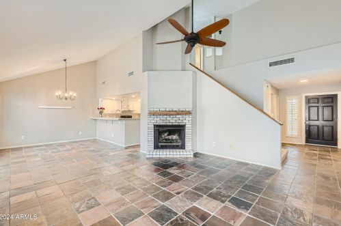 3866 Harrison St, Chandler, AZ 85226-2219