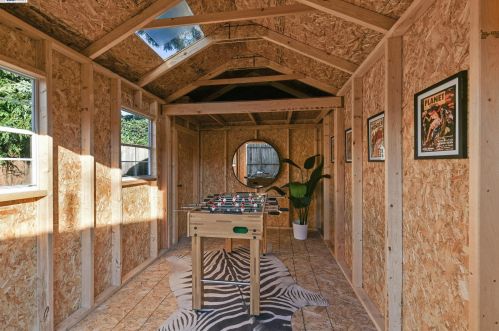 733 59th St, Oakland CA 94609-1417 exterior