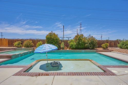 13013 Yale Ct, Victorville, CA 92392-7269