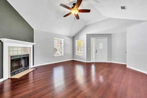 1916 Summer Hills Ln, Fort Walton Beach FL  32547-7036 exterior