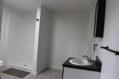 377 Broad St, Bristol CT  06010-6665 exterior