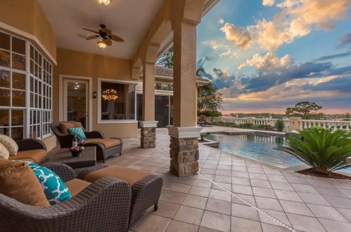 1187 Skye Ln, Palm Harbor, FL 34683-1460