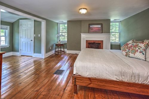 30 Fox Chase Rd, Chester NJ  07930-2915 exterior