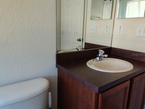 3072 Ashland Ln, Kissimmee FL  34741-7701 exterior