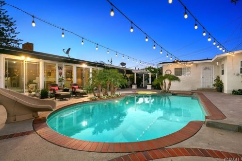 11422 Larkin Dr, Garden Grove, CA 92841-1732
