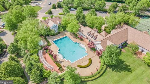 6352 Cullen Pl, Haymarket VA  20169-5400 exterior