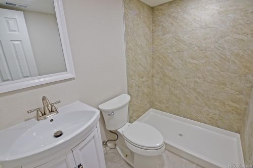 507 Stuart St, Denver CO 80204-4623 exterior