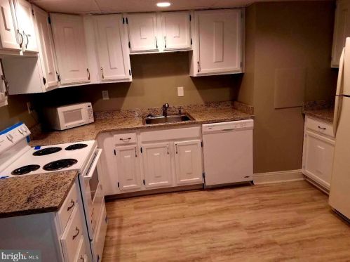 2212 Forest Ln, Collegeville PA  19473-1056 exterior