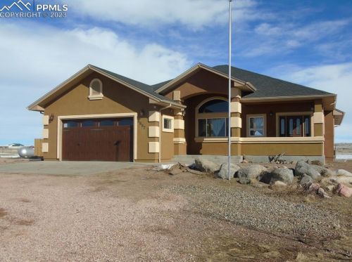 6897 Otoole Dr, Calhan, CO 80808-9269