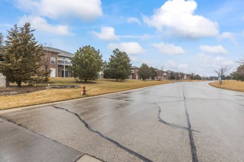 6846 102nd St, Kenosha WI  53158-3362 exterior