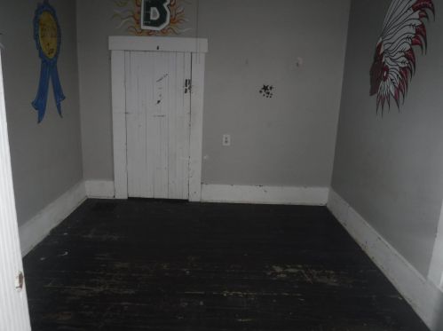 246 Walnut St, Fairfax OH  45133-1557 exterior