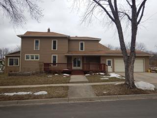 601 5th St, Mankato MN  56001-6101 exterior