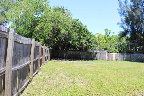 6551 82nd Ave, Pinellas Park FL  33781-1225 exterior