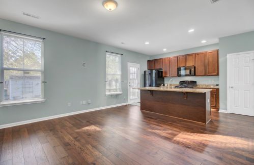 270 Chemistry Cir, Ladson SC  29456-5260 exterior