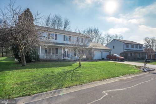 217 Cornerstone Dr, Blandon, PA 19510-9607