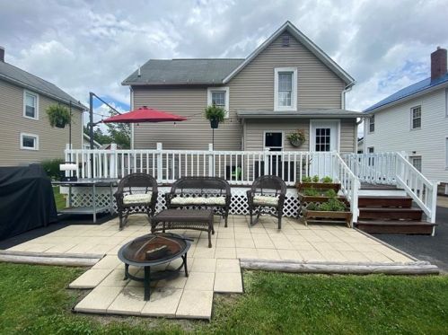 19 Sherrard Ave, Greenville, PA 16125-1843