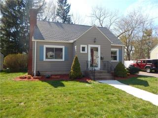 30 Falknor Dr, Manchester, CT 06040-2641