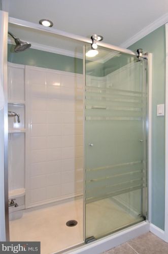 8913 Lagrange St, Lorton VA  22079-1626 exterior