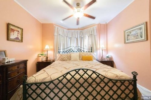 36 Elm St, Ridgefield Park NJ  07660-2207 exterior