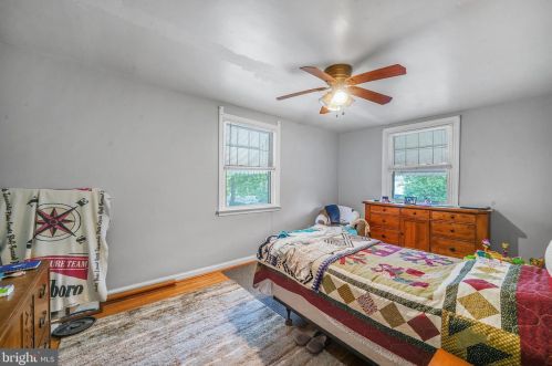 432 Wyndom Ter, Holmes PA  19043-1127 exterior