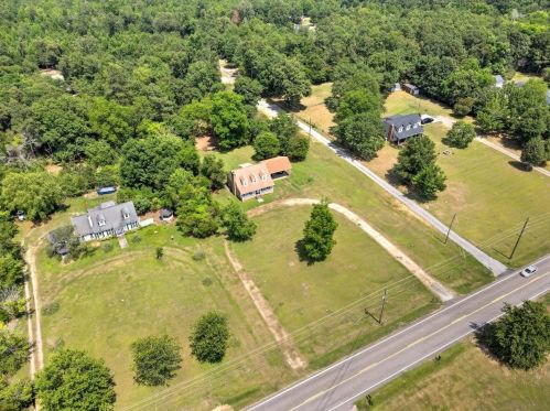 372 Pine Log Rd, North Augusta SC  29842-8310 exterior