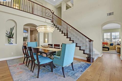 10890 Inspiration Cir, Pleasanton CA 94568-5560 exterior