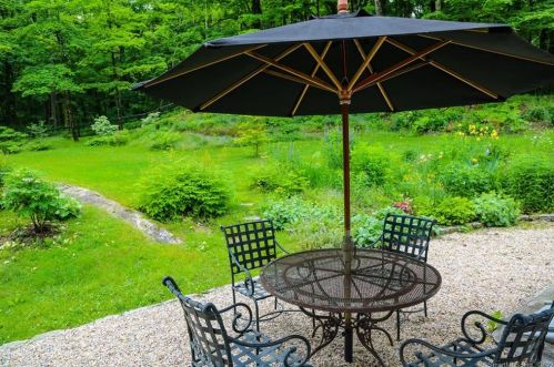 135 Farnum Rd, Lakeville CT  06039-2510 exterior