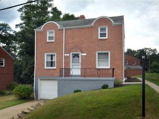 63 Garden Ter, Pittsburgh, PA 15221-3900