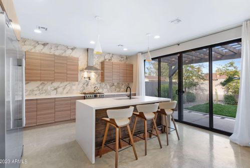 2529 10th St, Phoenix AZ  85006-1055 exterior