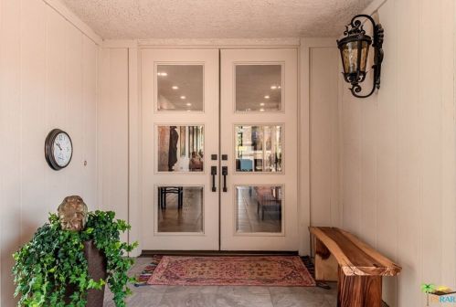 5 Reed Ct, Rancho Mirage CA  92270-3712 exterior