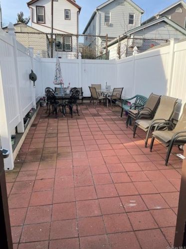 1565 Hering Ave, Bronx, NY 10461-2003