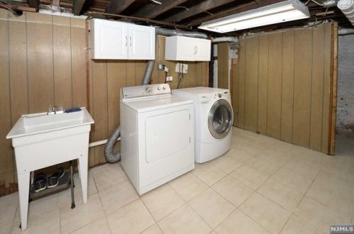 23 Hudson Ave, Ridgefield Park NJ  07660-1732 exterior