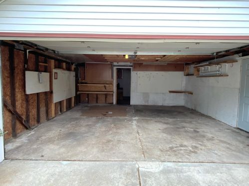 111 77 St, Milwaukee WI 53219-3743 exterior